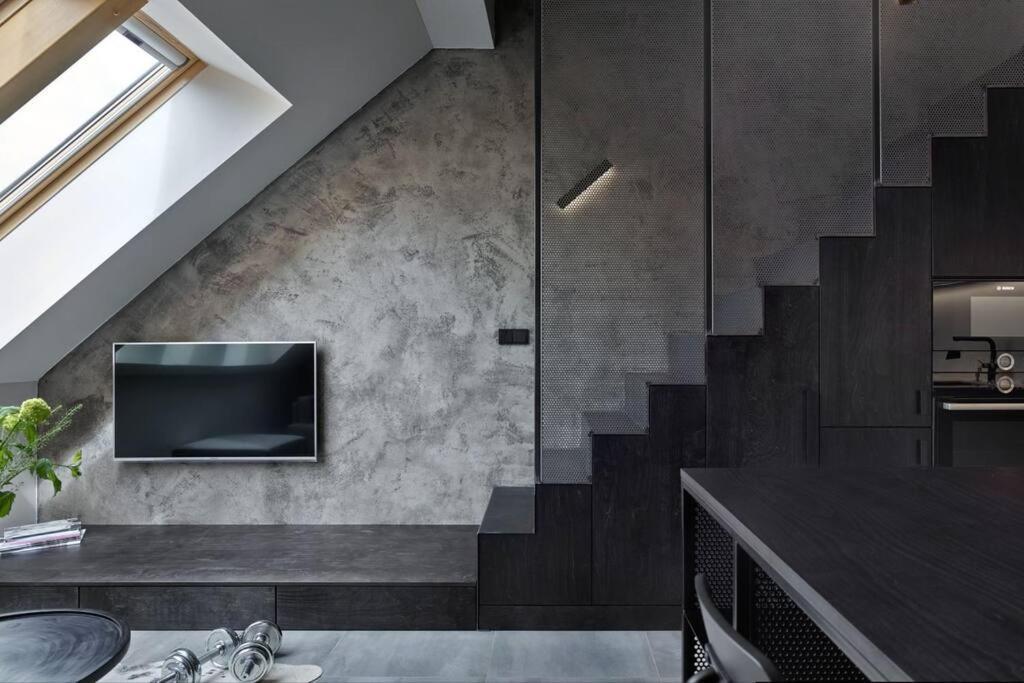 Rooftop Penthouse With Terrace, Prime Location Praga Esterno foto